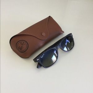 New Wayfarer Rayban Polarized tortoise sunglasses